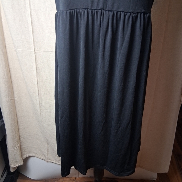 XL Dress - Picture 5 of 6